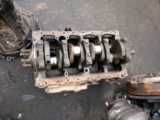 เสื้อสูบอิซุสุ 4JA1รับประกัน