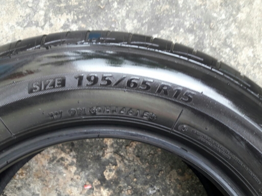 ยางBRIDGESTONE รุ่น Ecopia EP200 .195 65R15 สัปดาห์ที่46 ปี2015ลงพื้นจริงปลายปี2015 สภาพสวยมากๆดอกเยอะมากๆคุ้มสุดๆไม่แพง