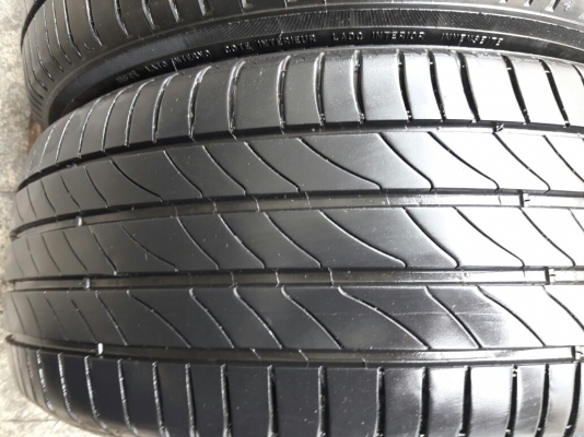 ยางMICHELIN รุ่น PRIMACY.3ST 205 55R16 สัปดาห์ที่41 ปี2015 ลงพื้นปลายปี2015 ภาพสวยมากๆดอกเยอะๆคุ้มสุดๆใช้อีกนานไม่แพง