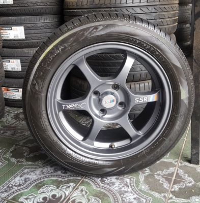 ขายล้อใหม่15 SSR 4รู100 ยางเปอร์เช็นปี14  4 ล้อ  ล้