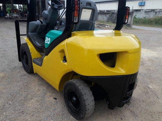 ขายรถยก KOMATSU  FG20-16 เครื่องเบนซิน H15  ยางหน้าลม ตันหลัง เสาสูง 3 เมตร ยกได้ 2 ตัน  ติดต่อ 098-7962549
