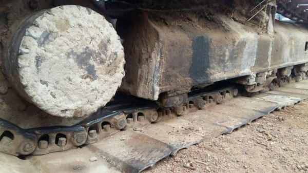 ขาย 445,000 KOBELCO sk120-5 เครื่องดี ปั้มแรง ไฟฟ้าครบ เอกสารหนังสือสัญญาซื้อขาย  รถอยู่ จังหวัดอุดรธานี 090-772-3710 090-772-3708