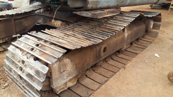 ขาย 445,000 KOBELCO sk120-5 เครื่องดี ปั้มแรง ไฟฟ้าครบ เอกสารหนังสือสัญญาซื้อขาย  รถอยู่ จังหวัดอุดรธานี 090-772-3710 090-772-3708