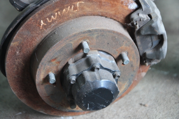 ขายยกชุดเพลาหน้าหลังJIMMY ยกกลอง