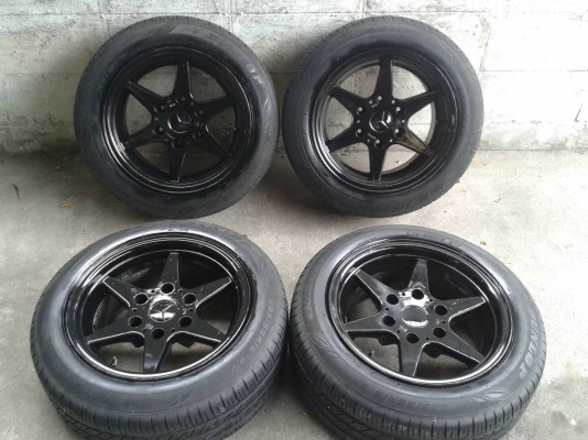 ขอบ16นิ้ว6รู  พร้อมยาง ชุดนี้ ราคา 6900 บาท