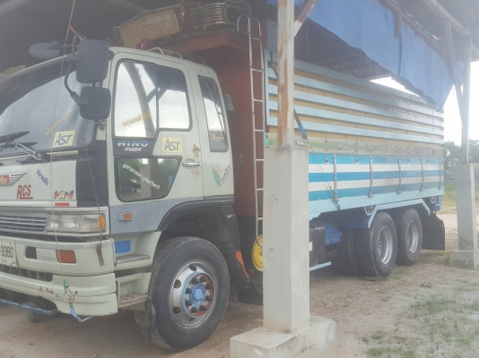 พ่วง 18 ล้อ HINO 2K 260 แรง ดั้ม กระบะเหล็ก เครื่องเดิม เกียร์เดิม มี 4 พ่วง พ่วง 18 ล้อ HINO 2K 260 แรง ดั้ม กระบะเหล็ก เครื่องเดิม เกียร์เดิม มี 4 พ่วง