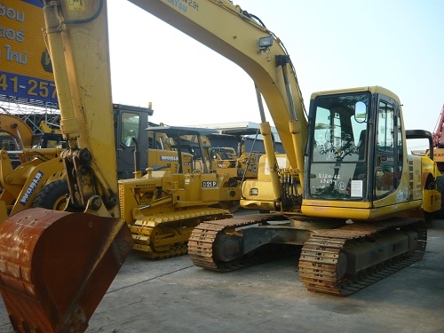 รถขุด Komatsu PC120-6 รถเก่านอก สภาพพร้อมใช้งาน ตรวจเช็คระบบใหทั้งคันก่อนปล่อย