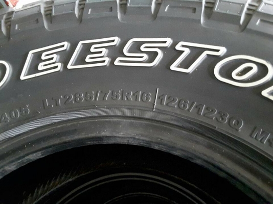 Deestone MT 285-75-16 ปลายปี11 สภาพดี 1ชุด