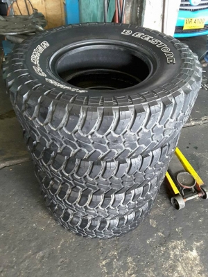 Deestone MT 285-75-16 ปลายปี11 สภาพดี 1ชุด