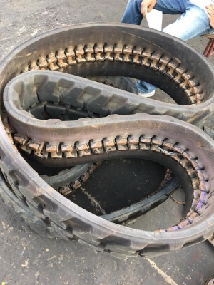 แทรคยาง PC50