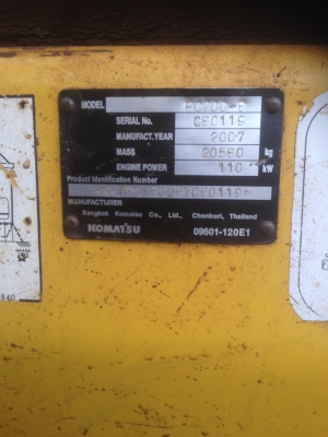 ขาย 1,530,000 KOMATSU pc 200-8  เล่มทะเบียน ไฟฟ้าครบ เครื่องดี ปั้มแรง เอวแน่น ช่วงล่างเต็ม รถสวยพร้อมใช้(รถอยู่ พิจิตร) 090-772-3710 090-772-3708