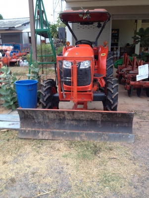 ขายคูโบต้า L4708 ดันหน้าคานล่างและผานพรวน6/24 ตราช้างสภาพพร้อมใช้