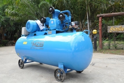 ขายปั้มลม 3สูบ(500ลิตรใหญ่) 10HPสภาพสวยเดิม ของใหม่เปิดตู้ติดมา1ตัว 38,500บาท เท่านั้น!!