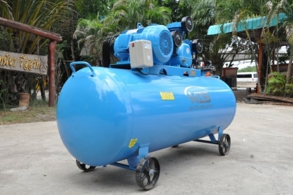 ขายปั้มลม 3สูบ(500ลิตรใหญ่) 10HPสภาพสวยเดิม ของใหม่เปิดตู้ติดมา1ตัว 38,500บาท เท่านั้น!!