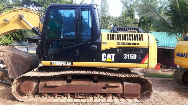 ขายรถแบคโฮ CAT 315 D เอกสารอินวอย ไมล์ 10700 ชม.ราคา 1550000