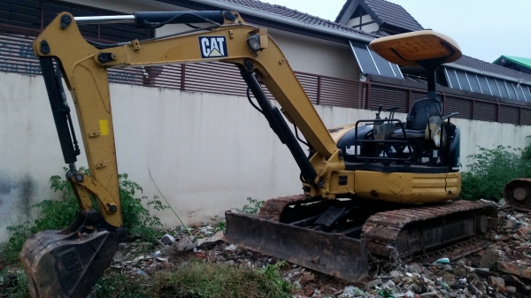 ขาย แบคโฮ CAT 304 cr
