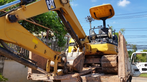ขาย แบคโฮ CAT 304 cr