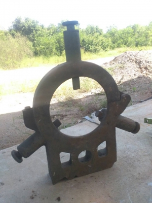 ขาย สามขา แท่นกลึง