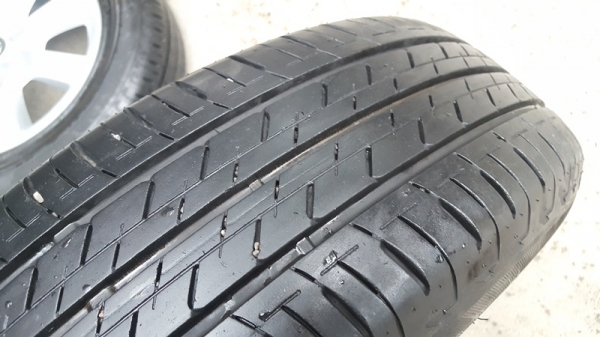 ขายล้อNISSAN ALMERA VL ยางปี 2315 4 ล้อ