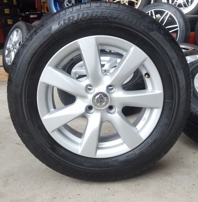 ขายล้อNISSAN ALMERA VL ยางปี 2315 4 ล้อ