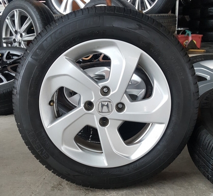 ขายล้อHonda city All new 15 ยางปี14 4 ล้อ