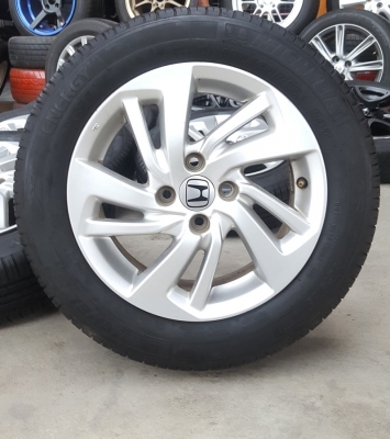 ขายล้อHONDA JAZZ GK15 พร้อมยางปี14  4 ล้อ