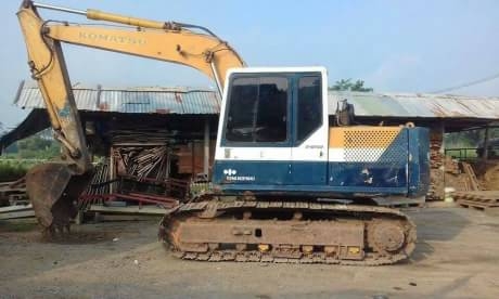 KOMATSU PC120-5
