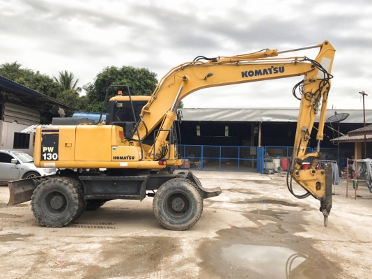 KOMATSU PW130