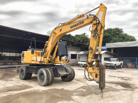 KOMATSU PW130