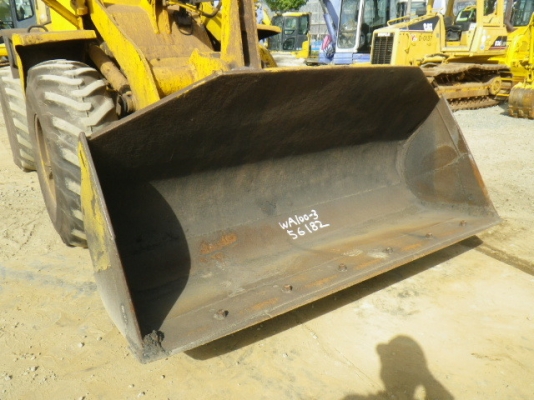 ขาย : รถตัก ยี่ห้อ : KOMATSU  รุ่น : WA100-3