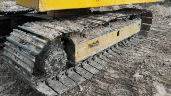 ขาย 295,000 KOMATSU PC120-2  เครื่องเดิม ปั้มแรง โช่หนา เอวแน่น (รถอยู่ ร้อยเอ็ด) 090-772-3710 090-772-3708