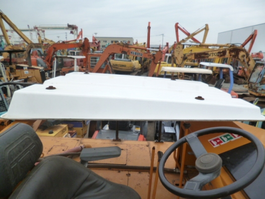 ขาย : รถบดล้อยาง7ล้อ ยี่ห้อ : DYNAPAC รุ่น : CP202W สี : เหลือง ขาย : รถบดล้อยาง7ล้อ ยี่ห้อ : DYNAPAC รุ่น : CP202W สี : เหลือง