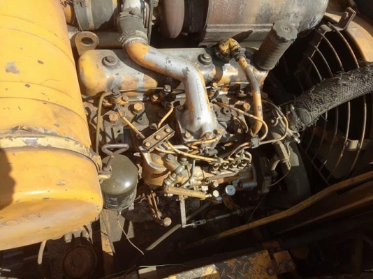 KOMATSU PC100-1 KOMATSU PC100-1