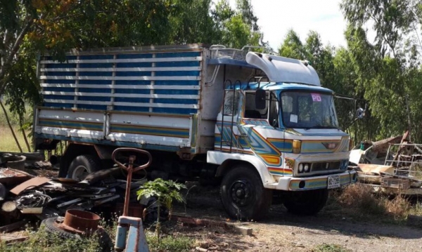 Hino 6ล้อ ดั้ม คอกเกษตร Hino 6ล้อ ดั้ม คอกเกษตร
