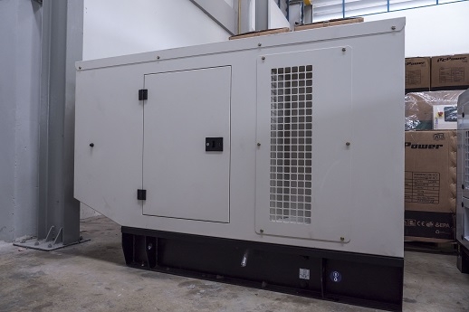 เครื่องปั่นไฟ 66KVA/52KW 3เฟส รับประกันสินค้า 2ปี มีสินค้าพร้อมส่ง เครื่องปั่นไฟ 66KVA/52KW 3เฟส รับประกันสินค้า 2ปี มีสินค้าพร้อมส่ง