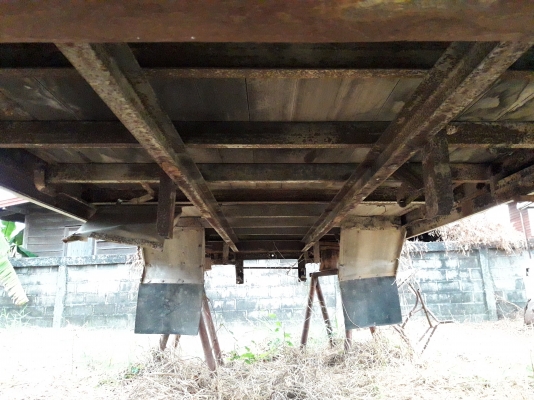 ขาย ตู้แห้ง  อลูมิเนียม ประตู 3 บาน รถ 6 ล้อ NKR  แชสซีเหล็ก