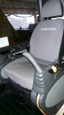 ขายรถแบคโฮมือสองไทย SUMITOMO SH 210 รุ่น 5 ใช้งานน้อย 1,081 ชม. สภาพนางฟ้า