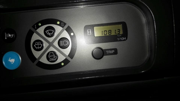 ขายรถแบคโฮมือสองไทย SUMITOMO SH 210 รุ่น 5 ใช้งานน้อย 1,081 ชม. สภาพนางฟ้า