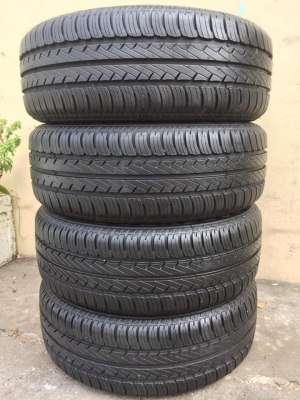 ขายยาง GOODYEAR EAGLE NCT5 205-55-16 ปี13 สภาพป้ายแดง ตุ่มหน้ายางอยู่ทุกเส้น ไม่มีตำหนิ ชุดละ 4,500 บาท