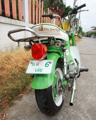 ขายด่วน ชาลี Honda Chaly ((รถผมใช้งานเองครับ )) ราคา 19,900 บาท  -เครื่อง Honda ดรีม100 แน่นๆแรงๆ เดินเบานิ่ง -ระบบไฟ,หน้าหลังสูงตํ่า,ไฟเลี้ยว,ไฟเรือไมล์,ไฟเบรค -ล้อกะทะขอบ10 หน้า-หลังกว้าง 4.7  -ยาง DEESTONE เบอร์ 120/70-10 -แบตใหม่แกะกล่อง -ดิสหน้า เบคร
