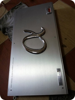 ชุดใหญ่แนวไฮเอน