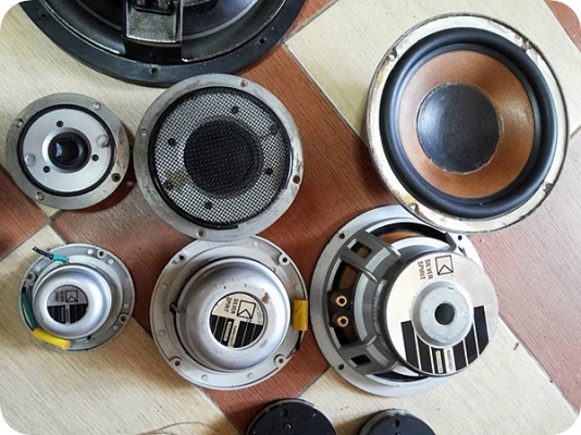 ชุดใหญ่แนวไฮเอน