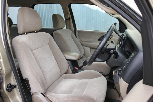 Ford Escape 2.3XLS ปี 2005