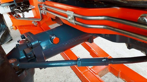 ขายรถไถคูโบต้า  KUBOTA   L 3608SP พร้อมชุดใบมีดดันหน้าคานล่าง  ผานหลัง