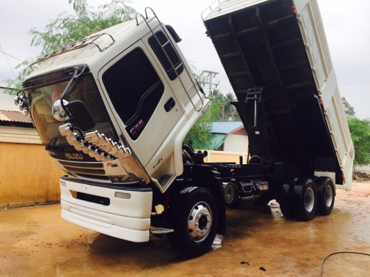 ขายสิบล้อดัมพ์ ISUZU เครื่อง 270 แรง ปี 48 ยูโรทู กระบะดัมพ์สามมิตร มีระบบลากพ่วง ทะเบียนพร้อม