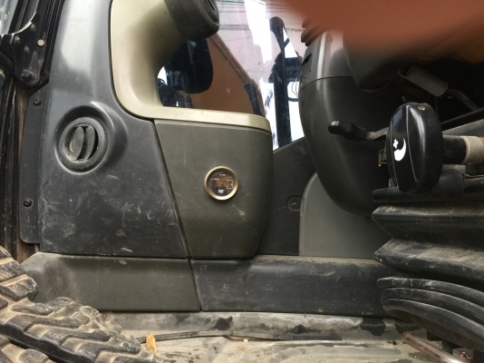 รถขุดคันใหญ่CAT330D japan...รถมี9คัน เอกสารครบ ขายเหมาหรือแยก รถทำงาน 1.6-2.2หมื่น ช.ม.