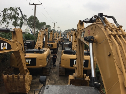 รถขุดคันใหญ่CAT330D japan...รถมี9คัน เอกสารครบ ขายเหมาหรือแยก รถทำงาน 1.6-2.2หมื่น ช.ม.