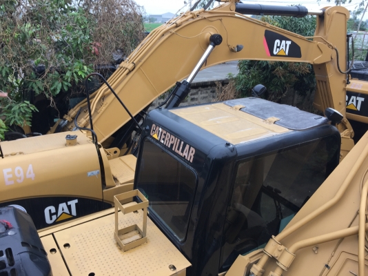 รถขุดคันใหญ่CAT330D japan...รถมี9คัน เอกสารครบ ขายเหมาหรือแยก รถทำงาน 1.6-2.2หมื่น ช.ม.