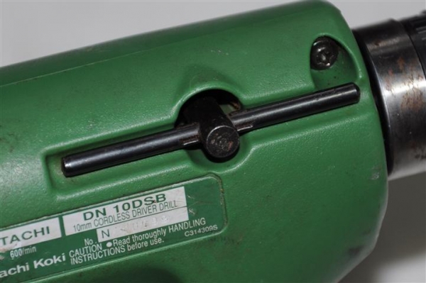 สว่านไร้สาย HITACHI 7.2V ของแท้ MADE IN JAPAN สว่านไร้สาย HITACHI 7.2V ของแท้ MADE IN JAPAN