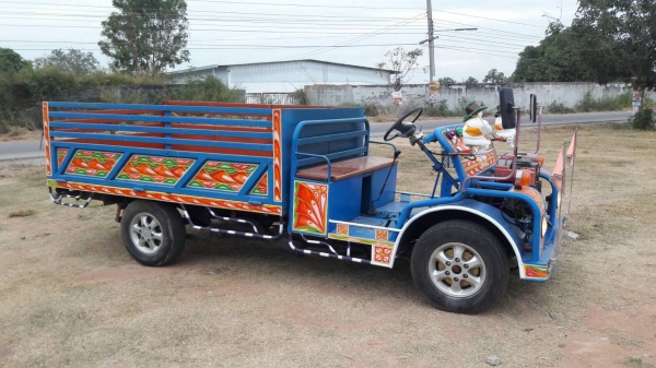 ขายรถอีแต๋นซิ่งเครื่อง11 แรง ต่อเสร็จใหม่ๆ